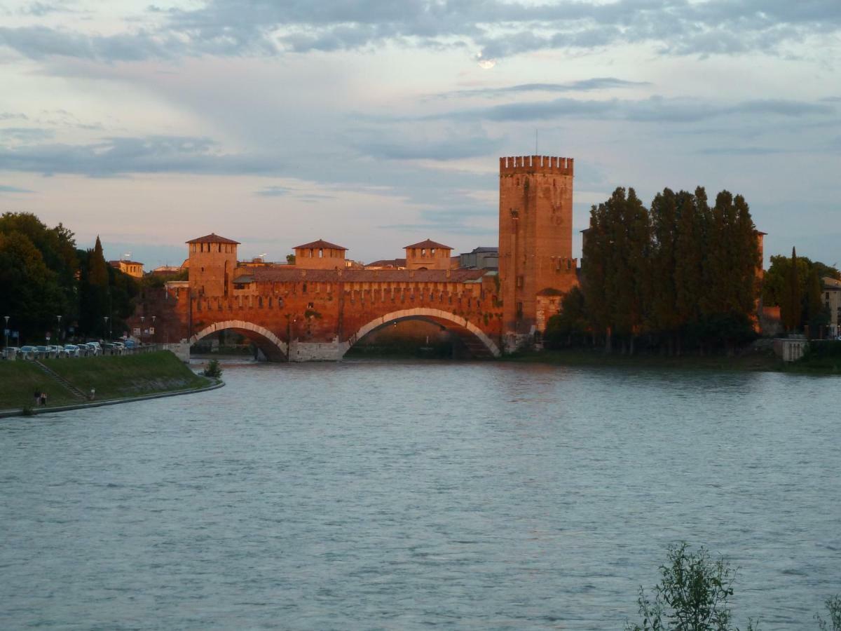 Casa Archi - Vista Sul Fiume Verona Exterior foto